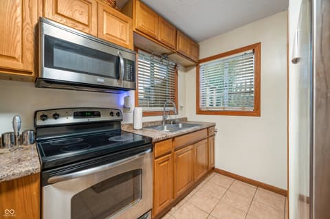 Photo of 409 W Lakeview Drive, Nineveh, IN