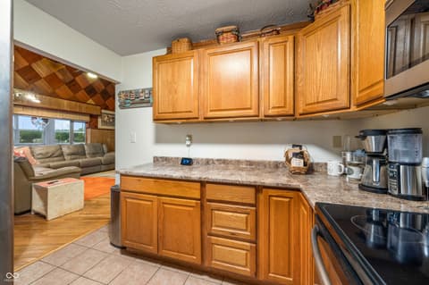 Photo of 409 W Lakeview Drive, Nineveh, IN