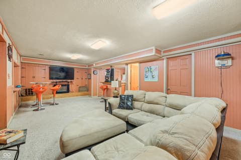 Photo of 409 W Lakeview Drive, Nineveh, IN
