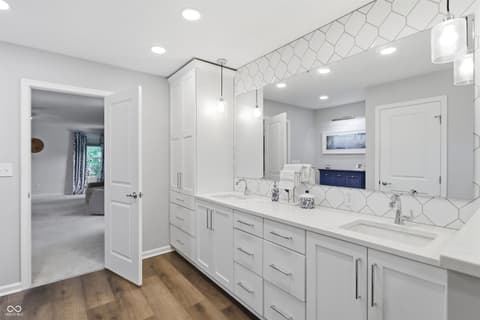 Photo of 12116 Westmorland Drive, Fishers, IN