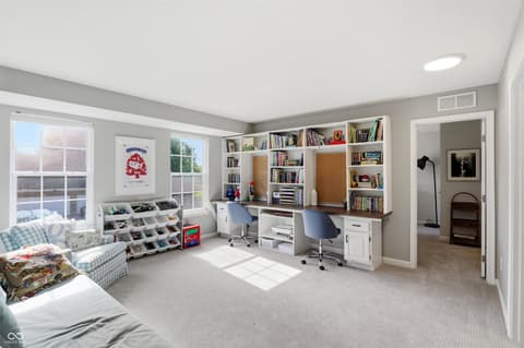 Photo of 12116 Westmorland Drive, Fishers, IN