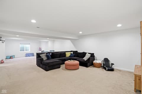 Photo of 12116 Westmorland Drive, Fishers, IN