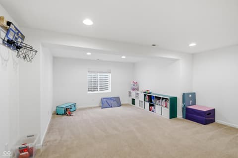 Photo of 12116 Westmorland Drive, Fishers, IN
