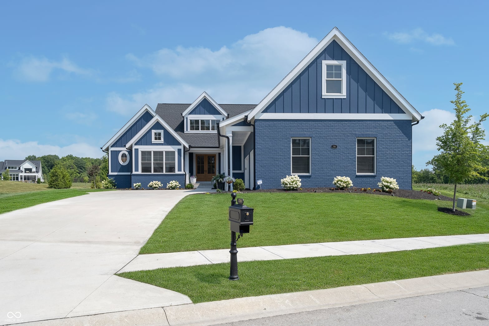Photo of 726 Wexford Hill Court, Westfield, IN