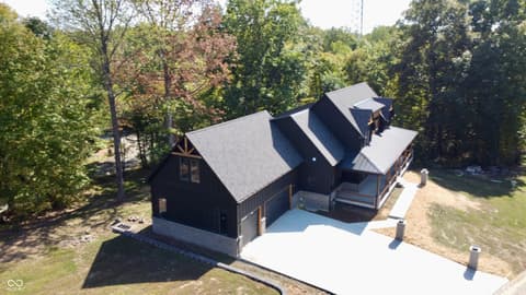 Photo of 2101 N Wolf Cove, Martinsville, IN
