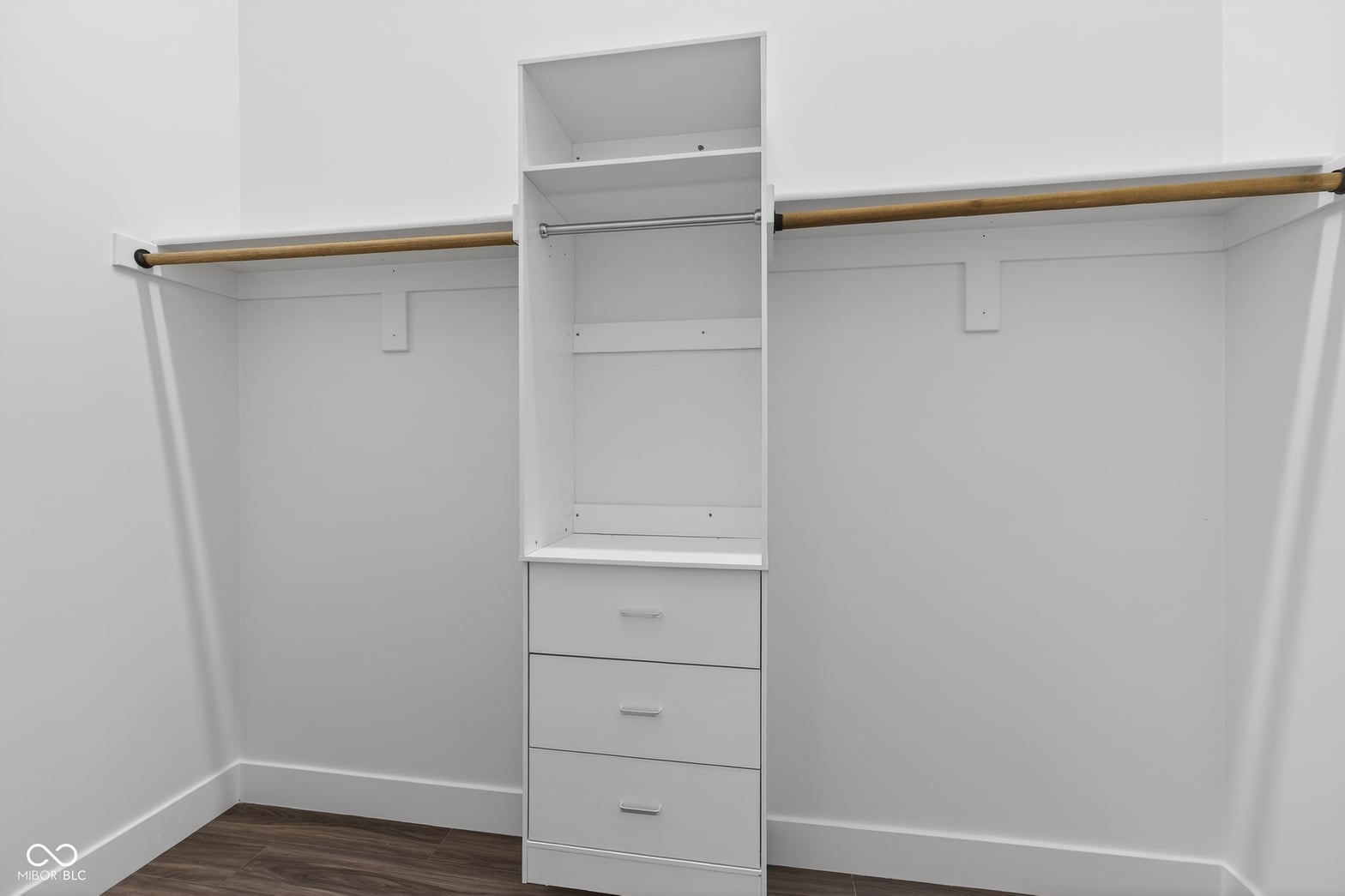 Walk In Closets