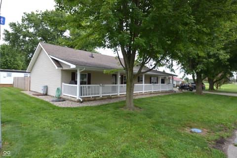 404 E Elm Street