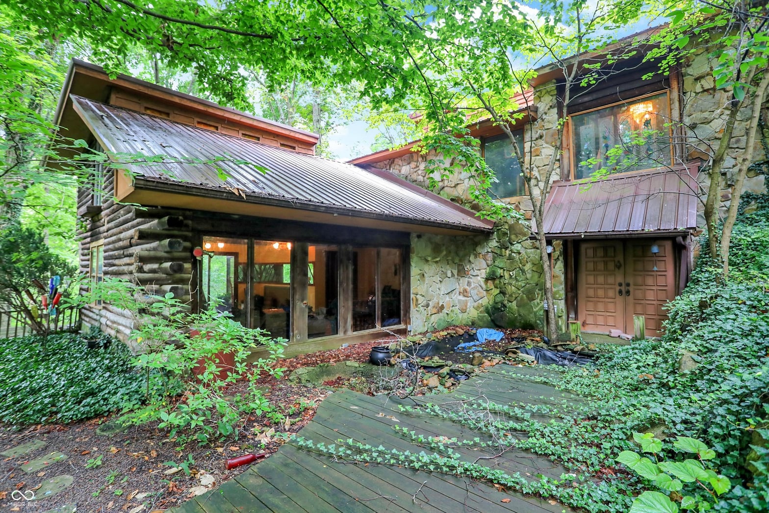 Photo of 9307 E Dill Road, Morgantown, IN