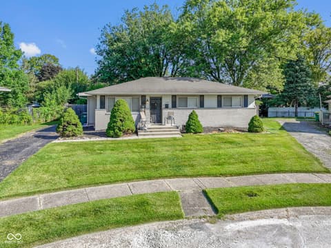 5340 Meadowood Drive