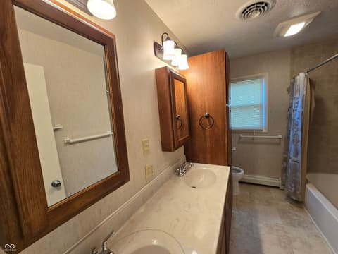 Photo of 1141 Sugar Hill Drive, Rushville, IN