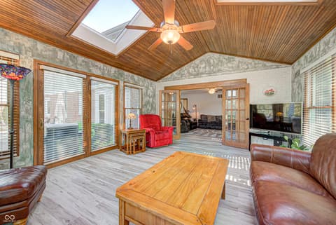 Photo of 1487 Brook Mill Court, Carmel, IN