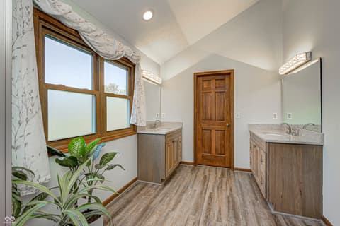 Photo of 1487 Brook Mill Court, Carmel, IN