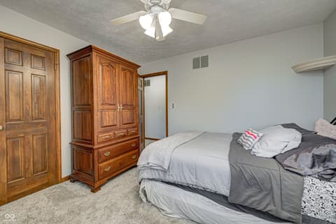 Photo of 1487 Brook Mill Court, Carmel, IN
