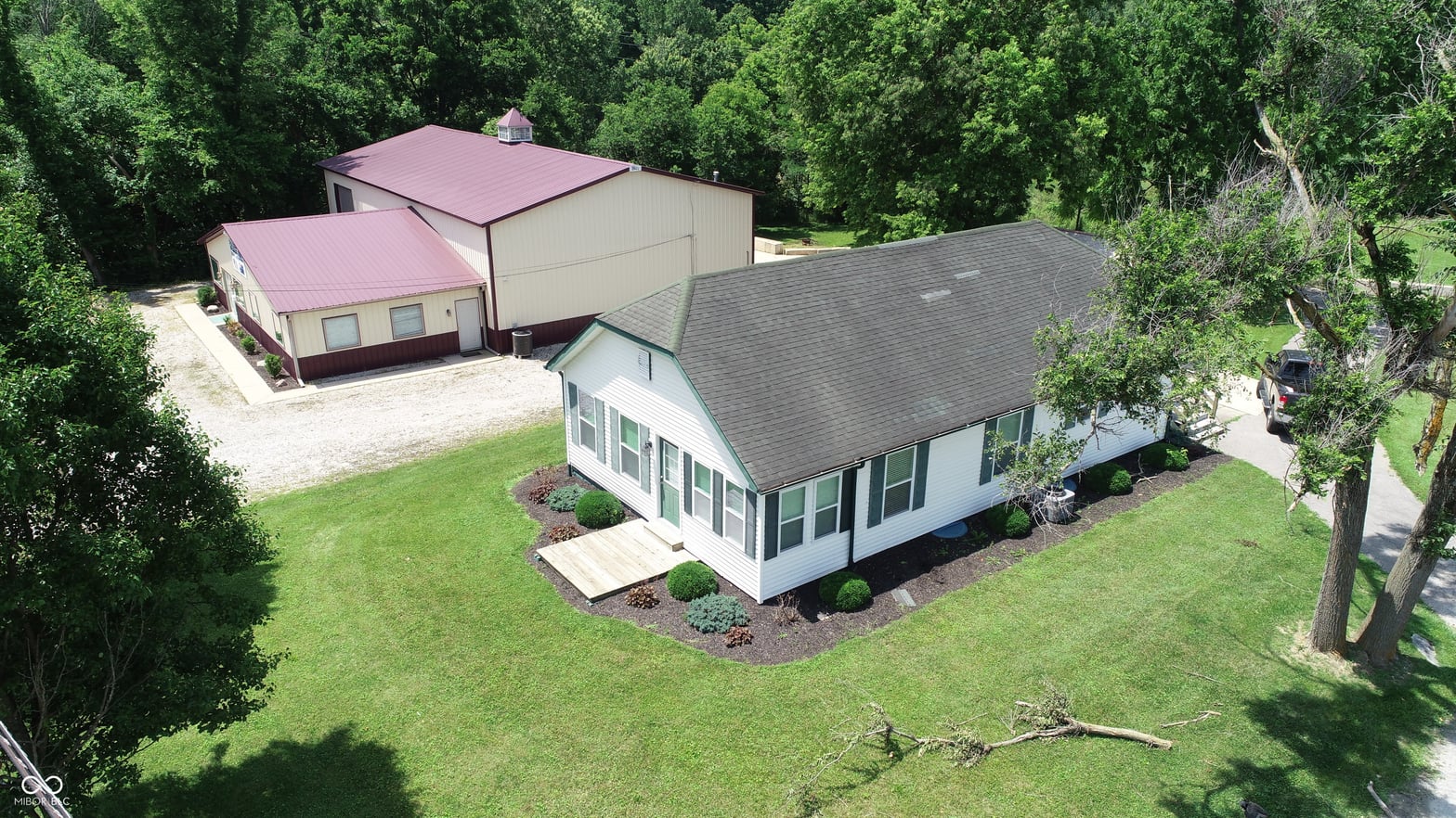 Photo of 876 W County Road 25 S, Greencastle, IN
