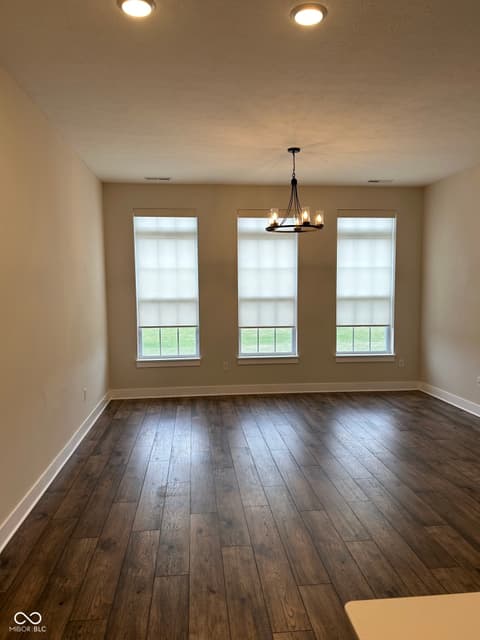 Photo of 844 Kinzer Avenue, Carmel, IN