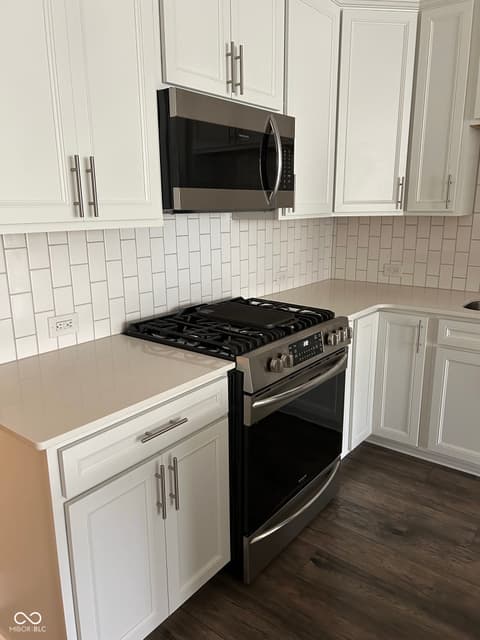 Photo of 844 Kinzer Avenue, Carmel, IN