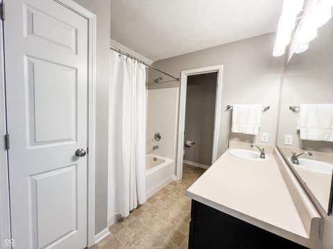 Photo of 546 Crawford Drive, Westfield, IN