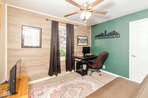 Bedroom at 525 Park Avenue, Greenwood, IN