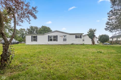 5639 W County Road 715 N
