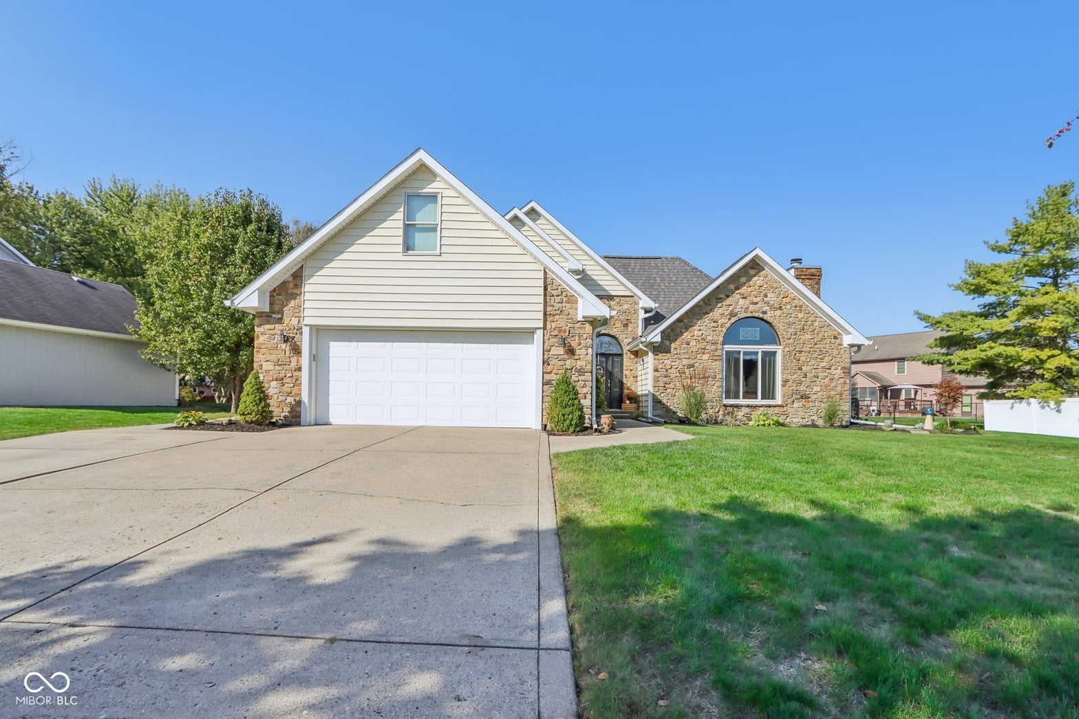 Photo of 1724 Sunrise Circle, Indianapolis, IN