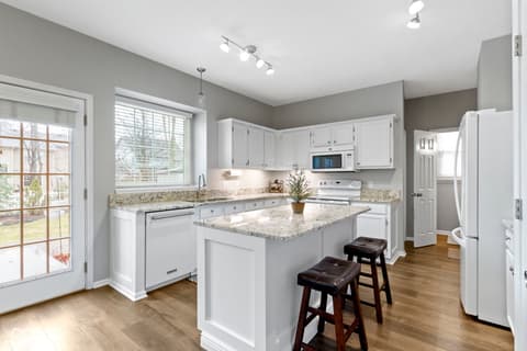 Photo of 10476 Prairie Fox Drive, Fishers, IN