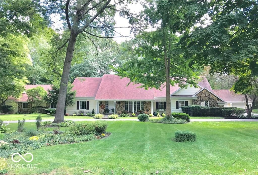 Photo of 922 N Twin Oaks Drive, Crawfordsville, IN
