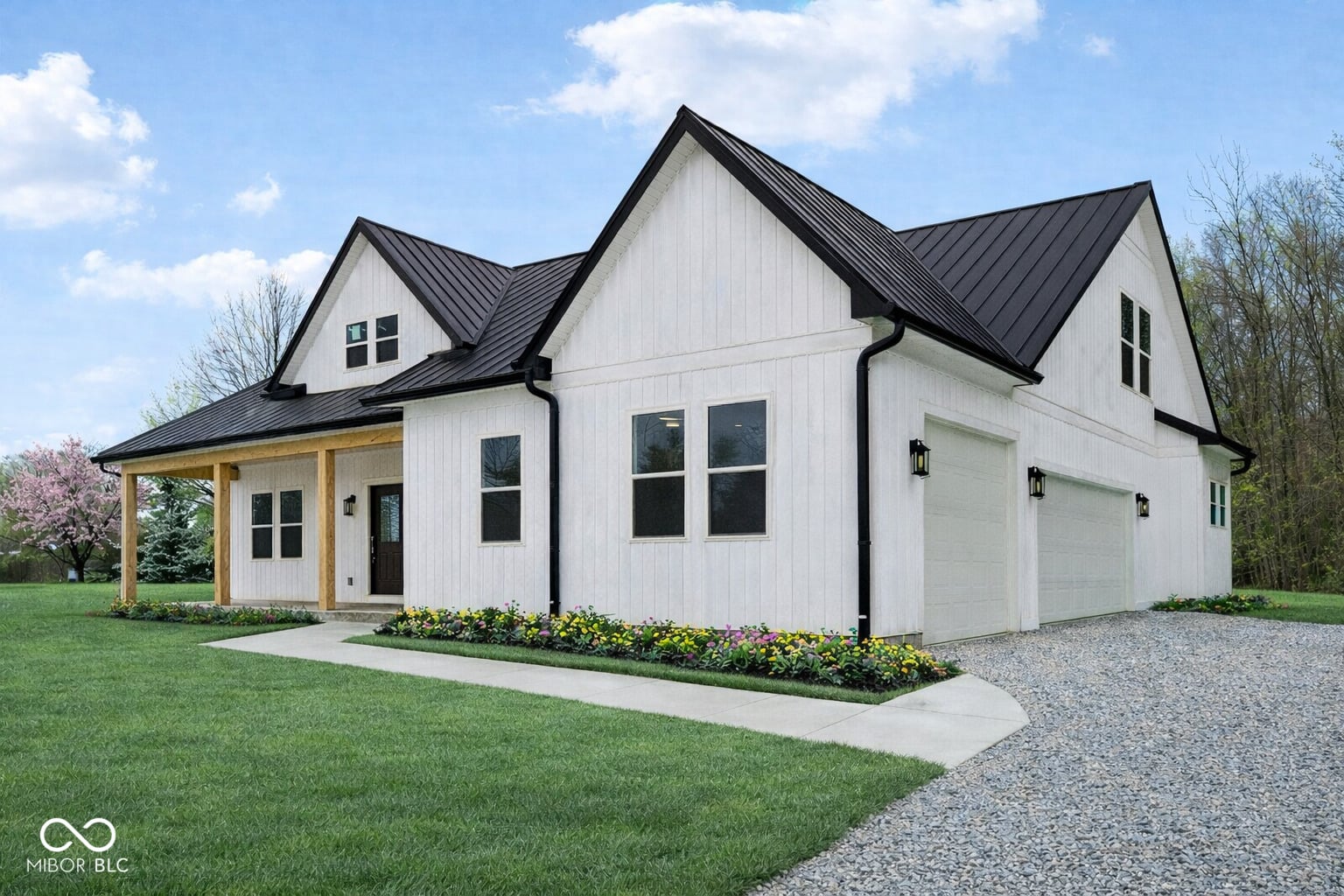 Front exterior at 1618 N Molala Trail, Greensburg, IN
