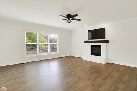 Family room at 794 Princeton Lane, Westfield, IN