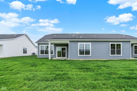 Photo of 1633 Clover Crossing Drive, Greenfield, IN