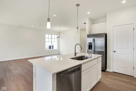 Photo of 1633 Clover Crossing Drive, Greenfield, IN