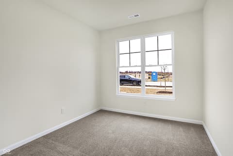 Photo of 1633 Clover Crossing Drive, Greenfield, IN