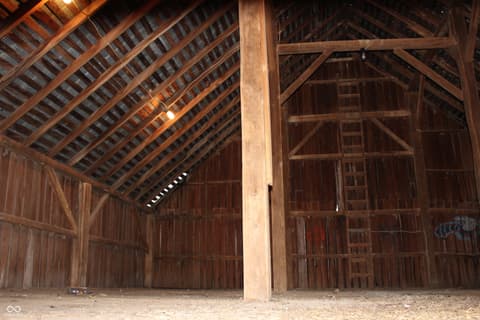 Photo of 5814 W County Road 100 S, Greencastle, IN