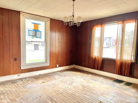 Photo of 310 S Pleasant Street, Edinburgh, IN
