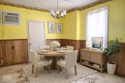 Photo of 310 S Pleasant Street, Edinburgh, IN