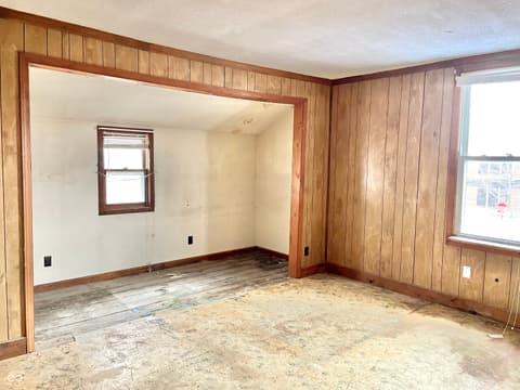 Photo of 310 S Pleasant Street, Edinburgh, IN