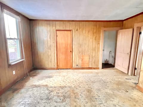 Photo of 310 S Pleasant Street, Edinburgh, IN