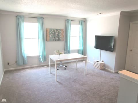 Photo of 14992 Redcliff Drive, Noblesville, IN