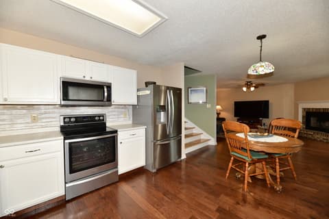Photo of 14992 Redcliff Drive, Noblesville, IN