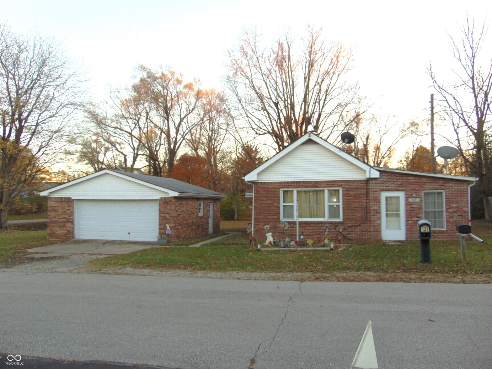 Photo of 137 E Vine Street, Jamestown, IN