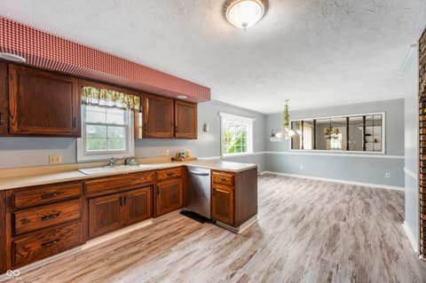 Photo of 4832 E 200 N, Anderson, IN