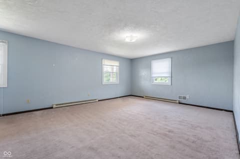 Photo of 4832 E 200 N, Anderson, IN