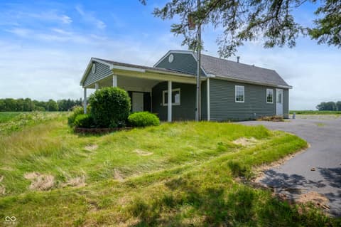 Photo of 4832 E 200 N, Anderson, IN