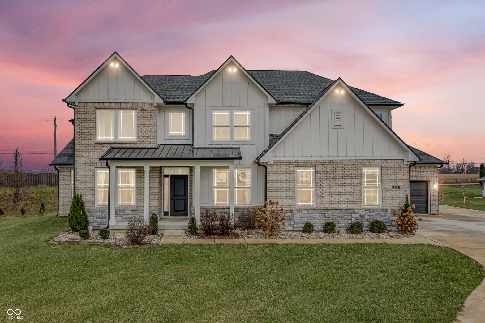 Photo of 16222 Browning Court, Fishers, IN