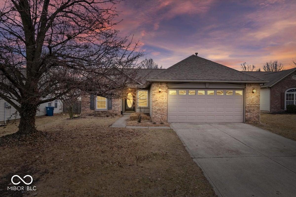 Photo of 10695 Kyle Ct, Fishers, IN