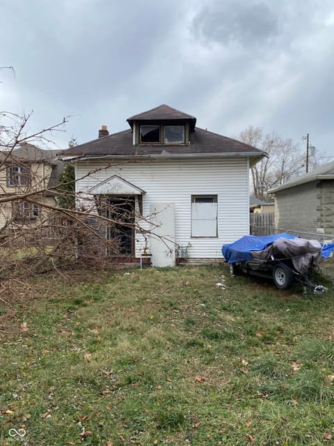 2364 Shelby Street
