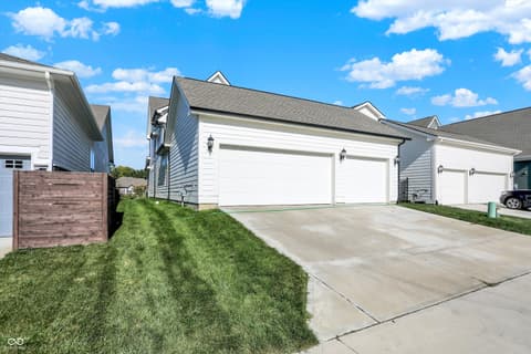 Photo of 15360 Fenchurch Drive, Westfield, IN
