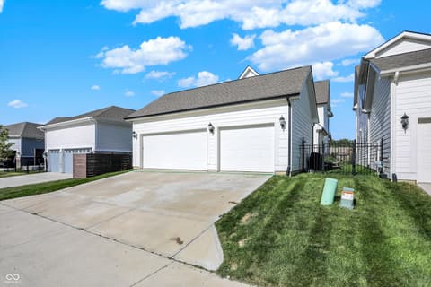 Photo of 15360 Fenchurch Drive, Westfield, IN