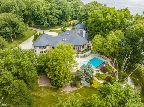 Photo of 5101 Green Braes E Drive, Indianapolis, IN