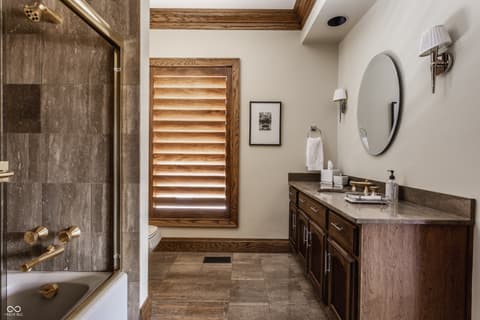 Photo of 5101 Green Braes E Drive, Indianapolis, IN