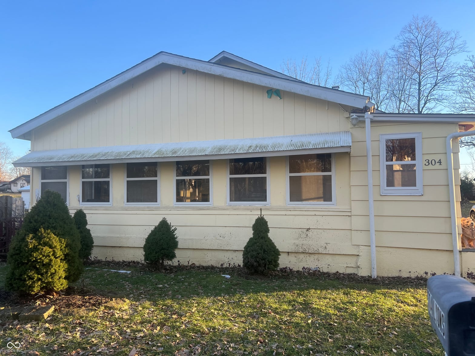 Photo of 304 E Vine Street, Mitchell, IN